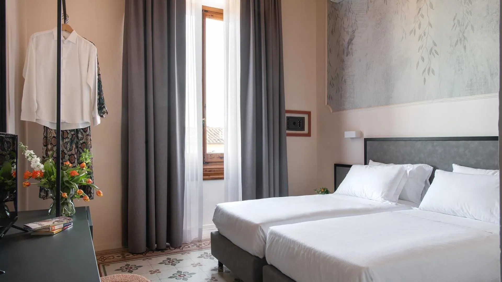 Hotel Fiorita Florence 3*,  Italy